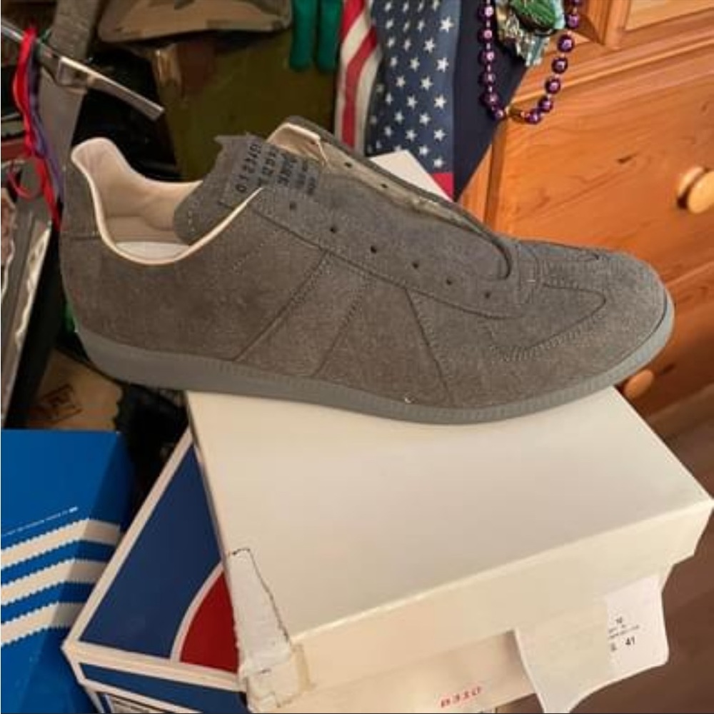 Never worn